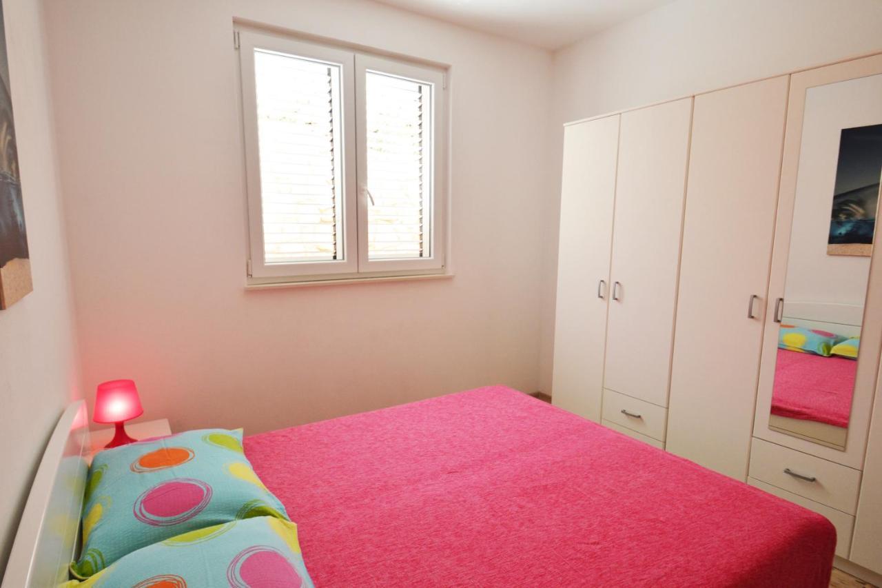 Apartments Barbati Кустичі Екстер'єр фото
