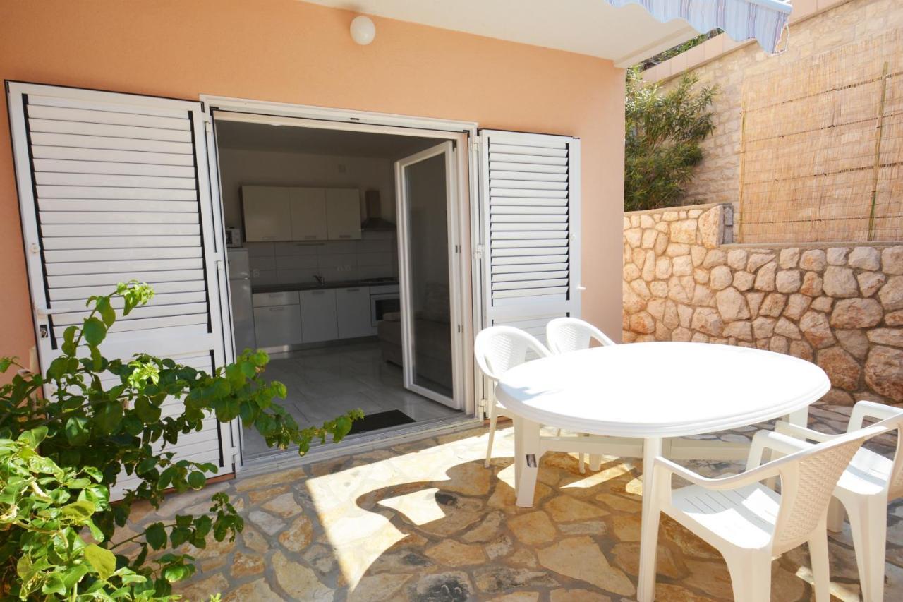 Apartments Barbati Кустичі Екстер'єр фото