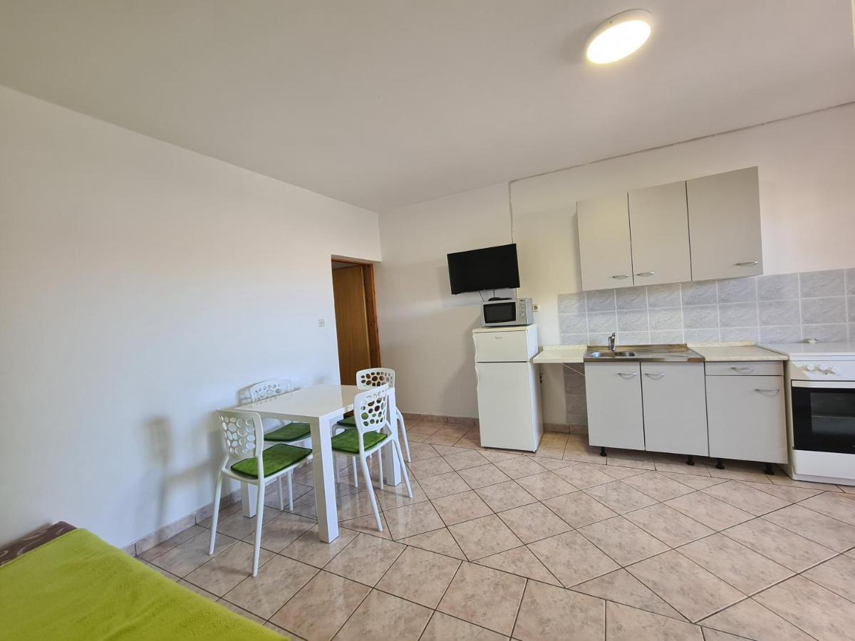 Apartments Barbati Кустичі Екстер'єр фото