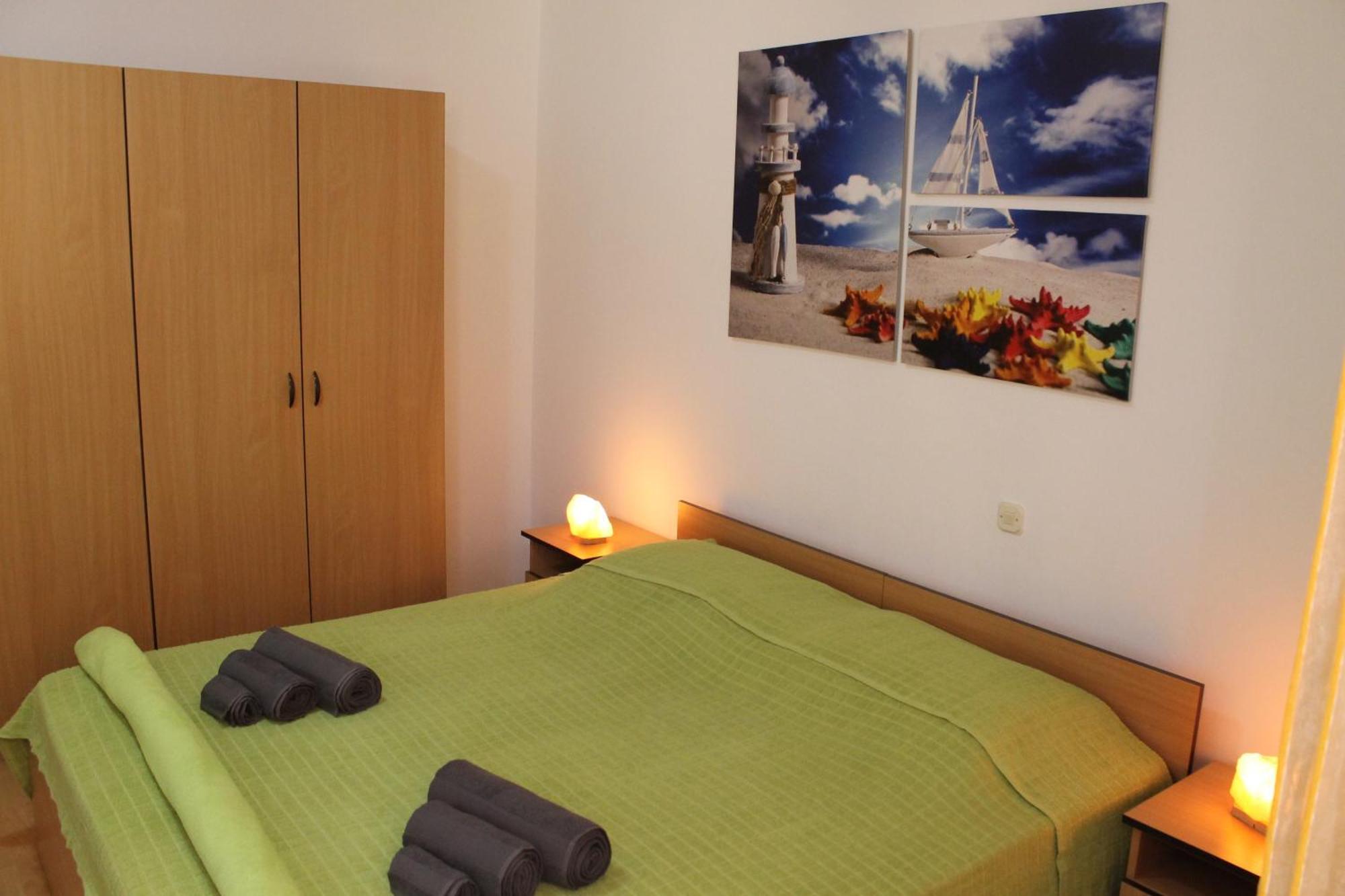 Apartments Barbati Кустичі Екстер'єр фото