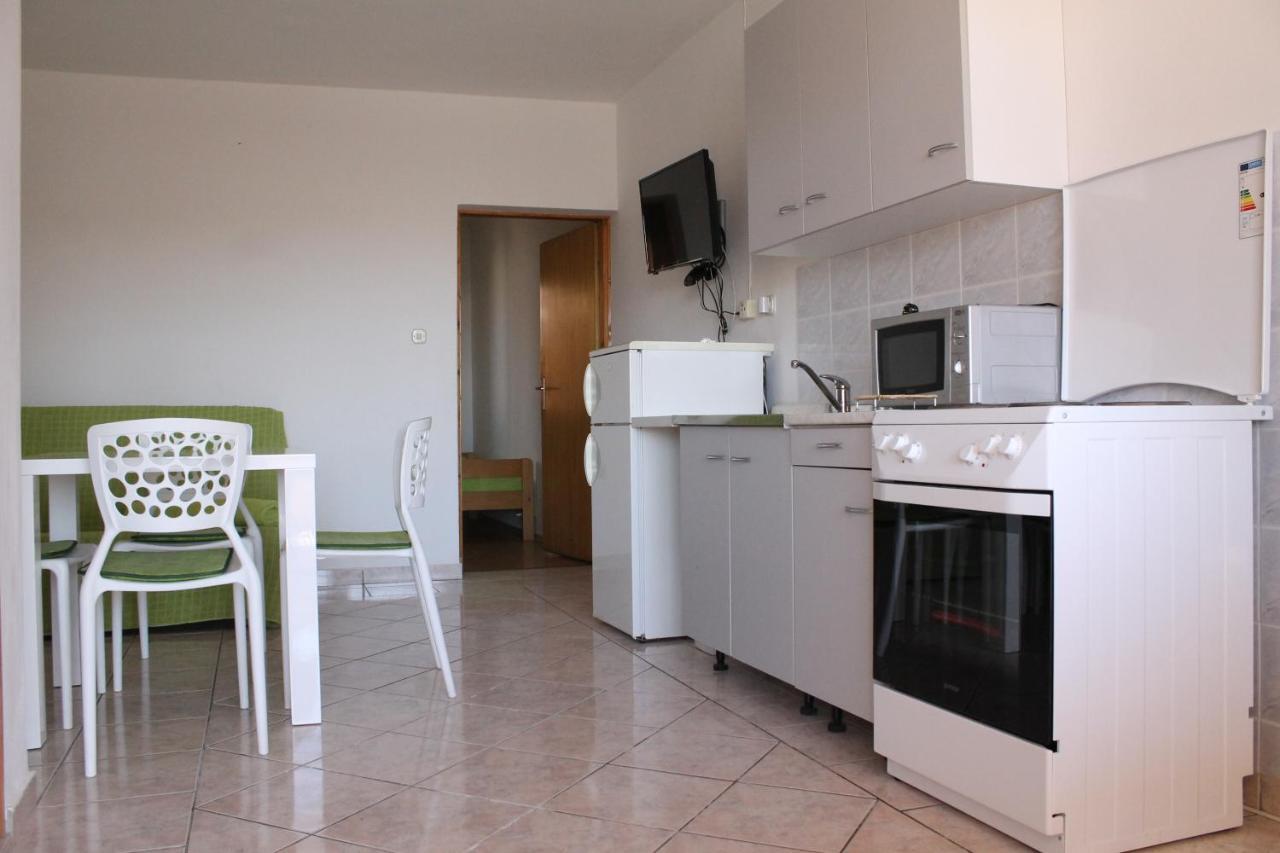 Apartments Barbati Кустичі Екстер'єр фото
